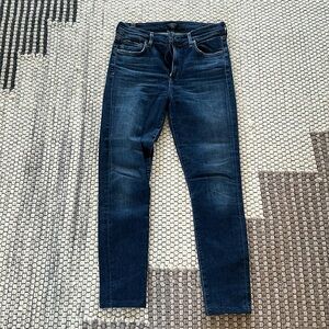 listing-status-banner